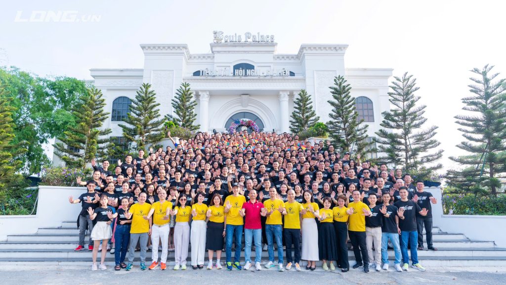 Sáu Bình có tình yêu đặc biệt với thiên nhiên cây cối